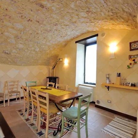 Studio In I